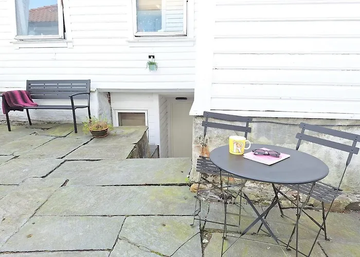 Appartement Modern And - With A Garden Bergen