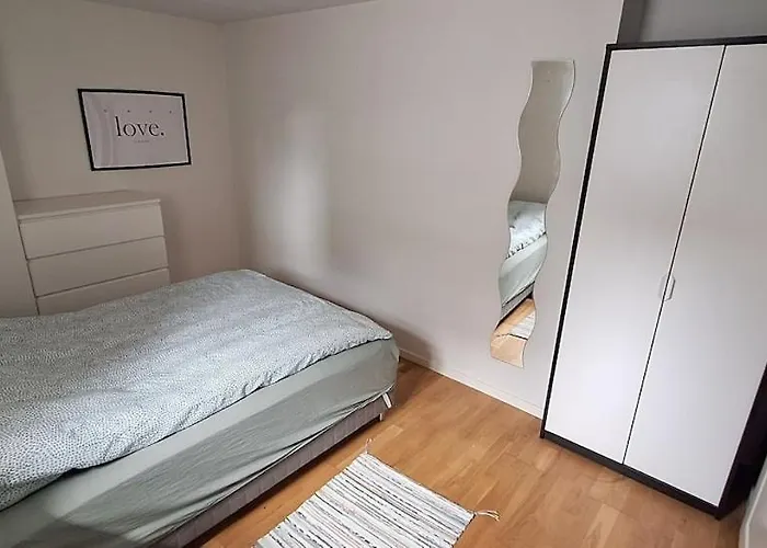 Appartement Modern And - With A Garden Bergen